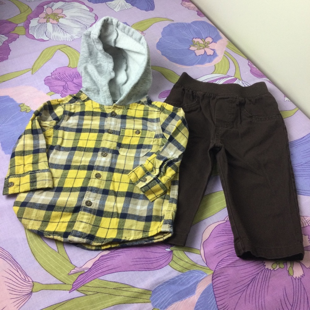 Like New Carter’s 2 Pc Toddler Set